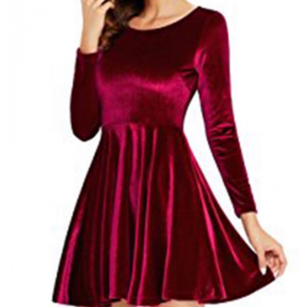 Red-Crush Velvet Skater Dress 🌼
